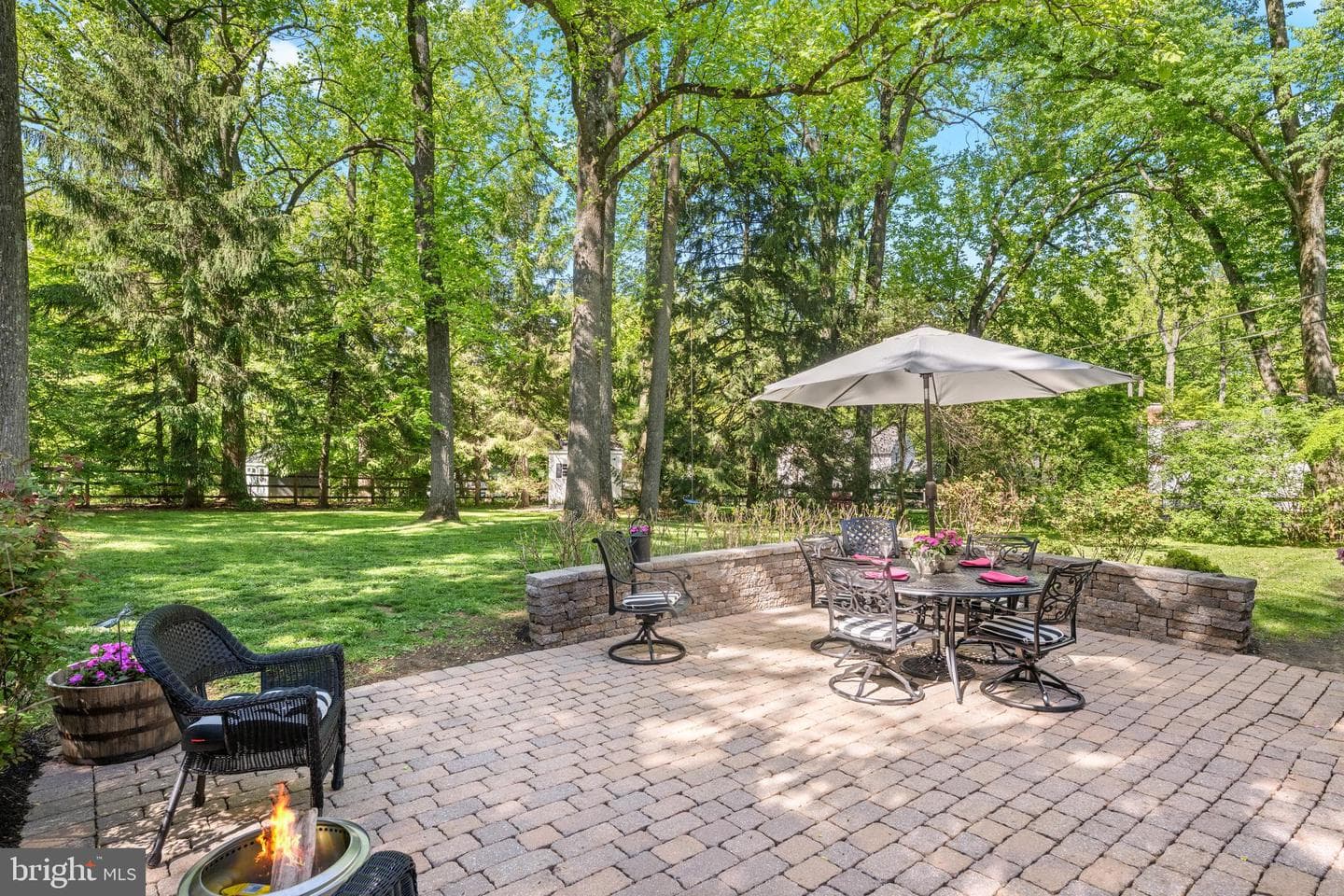 213 Spencer Road photo 36