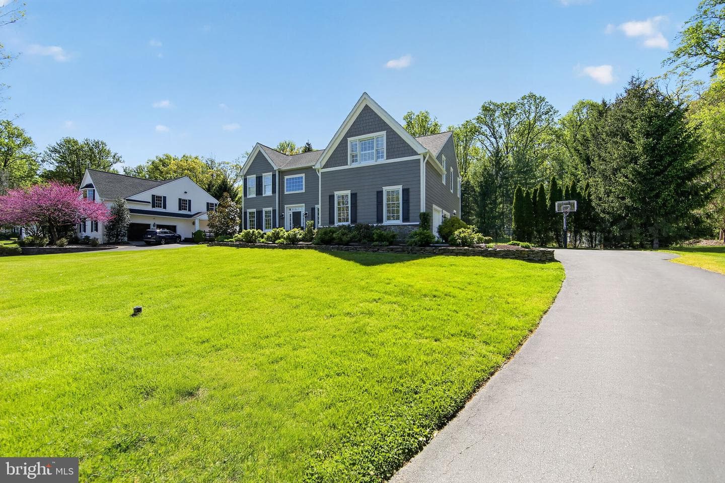 1108 Dickens Drive photo 4