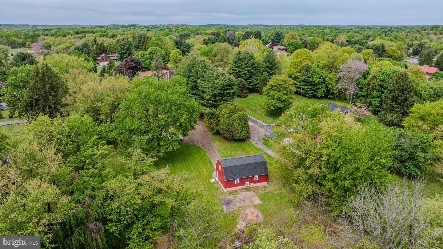 203 Northbank Road photo 48
