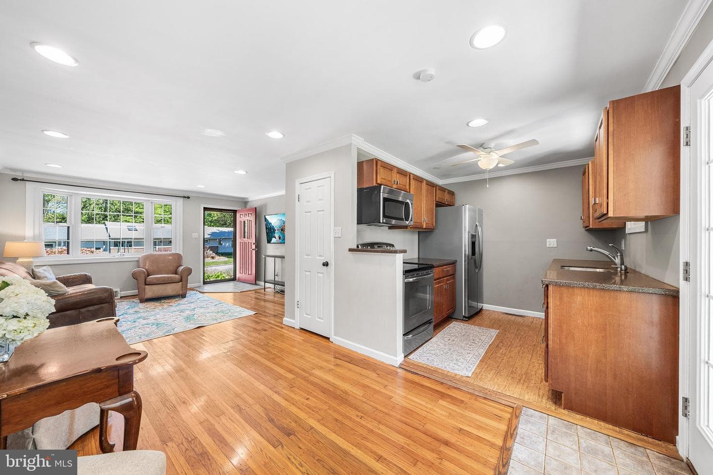 6 Diane Drive photo 10