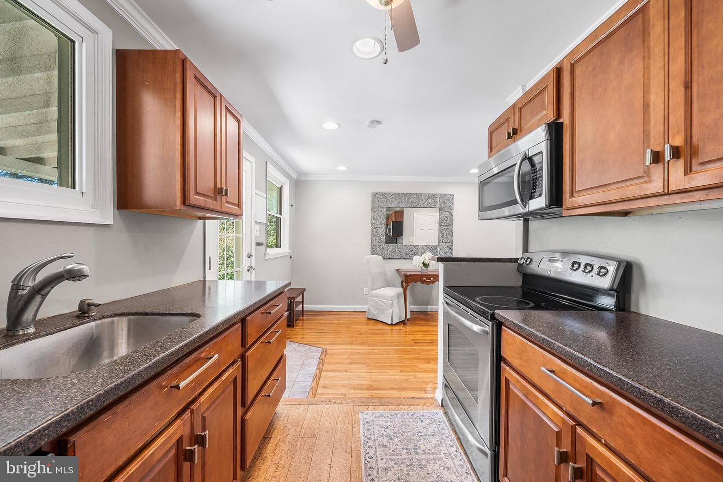 6 Diane Drive photo 14