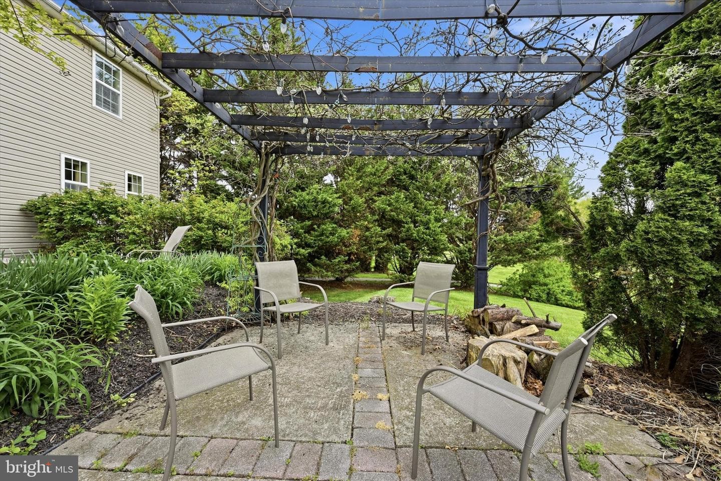 103 Marthas Way photo 43