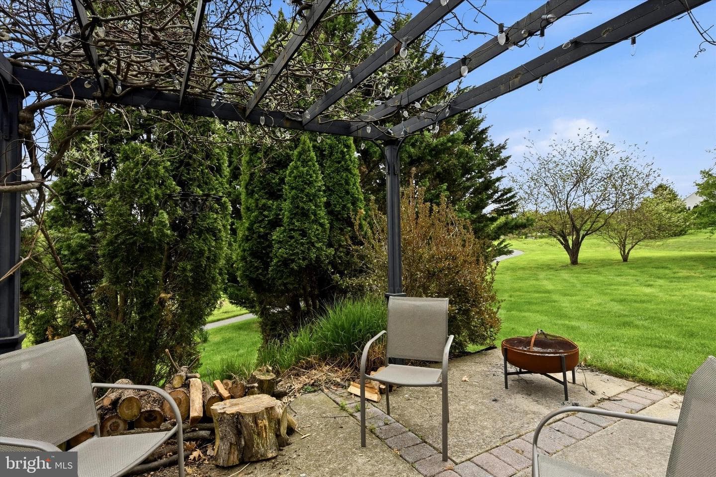 103 Marthas Way photo 44