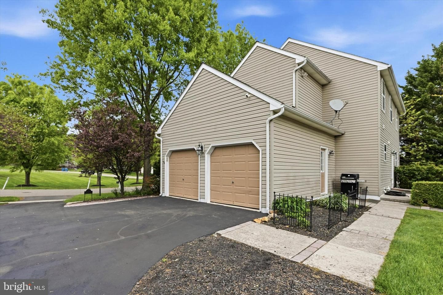 103 Marthas Way photo 47