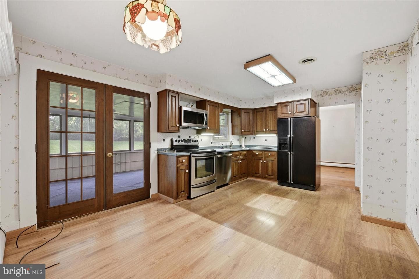 1200 Estate Drive photo 5