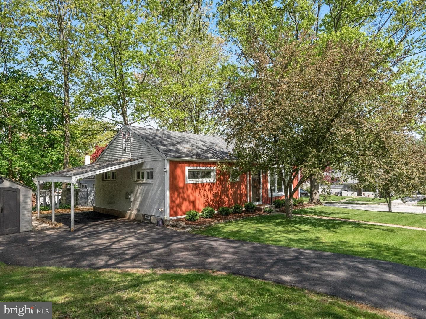 1200 Tyler Avenue photo 24