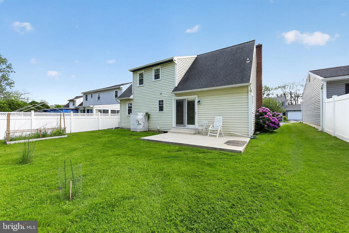 192 Plaza Drive photo 28