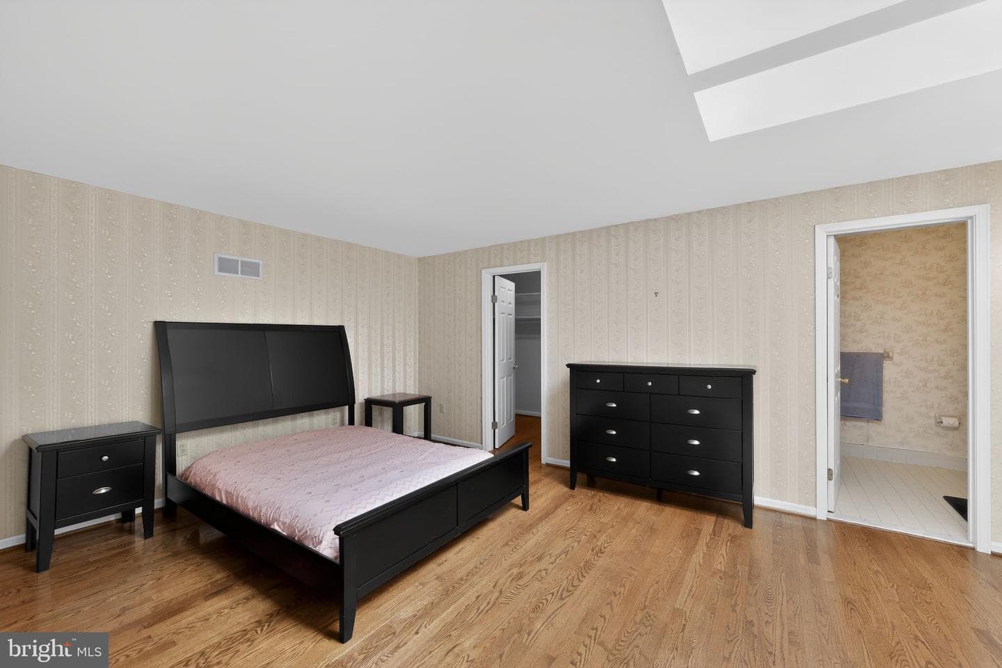 1200 Halifax Court photo 34