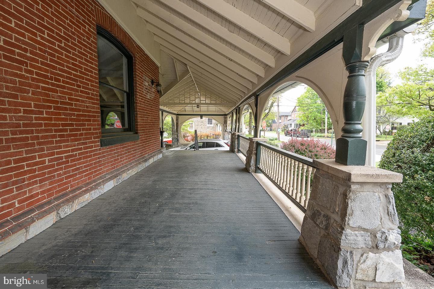 61 Cassatt Avenue photo 3