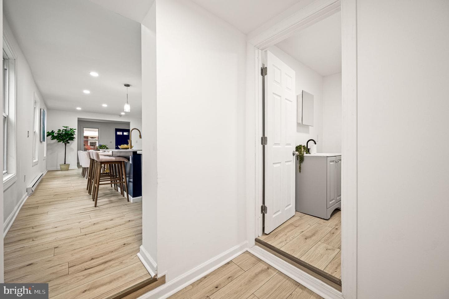 211 Morris Street photo 10