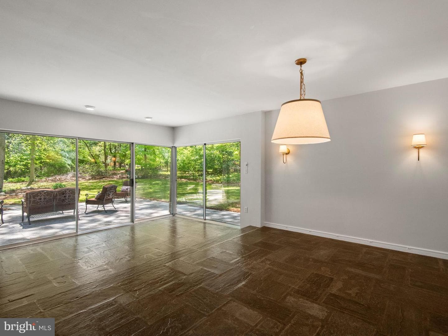 12 Woodland Circle photo 8