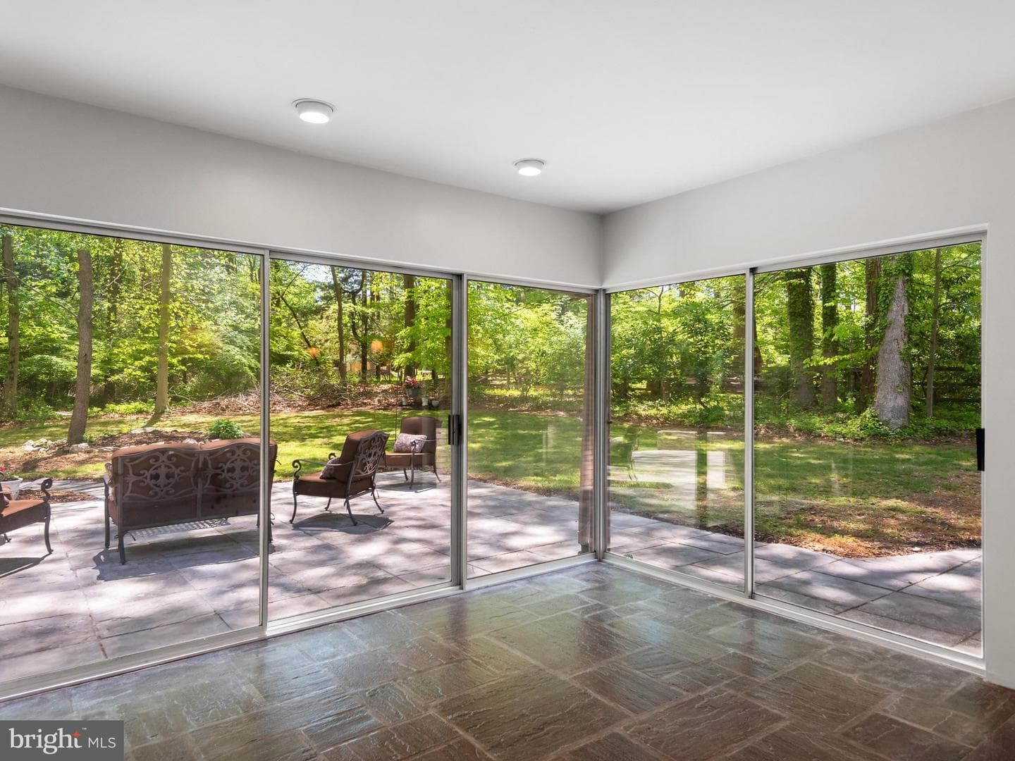 12 Woodland Circle photo 9