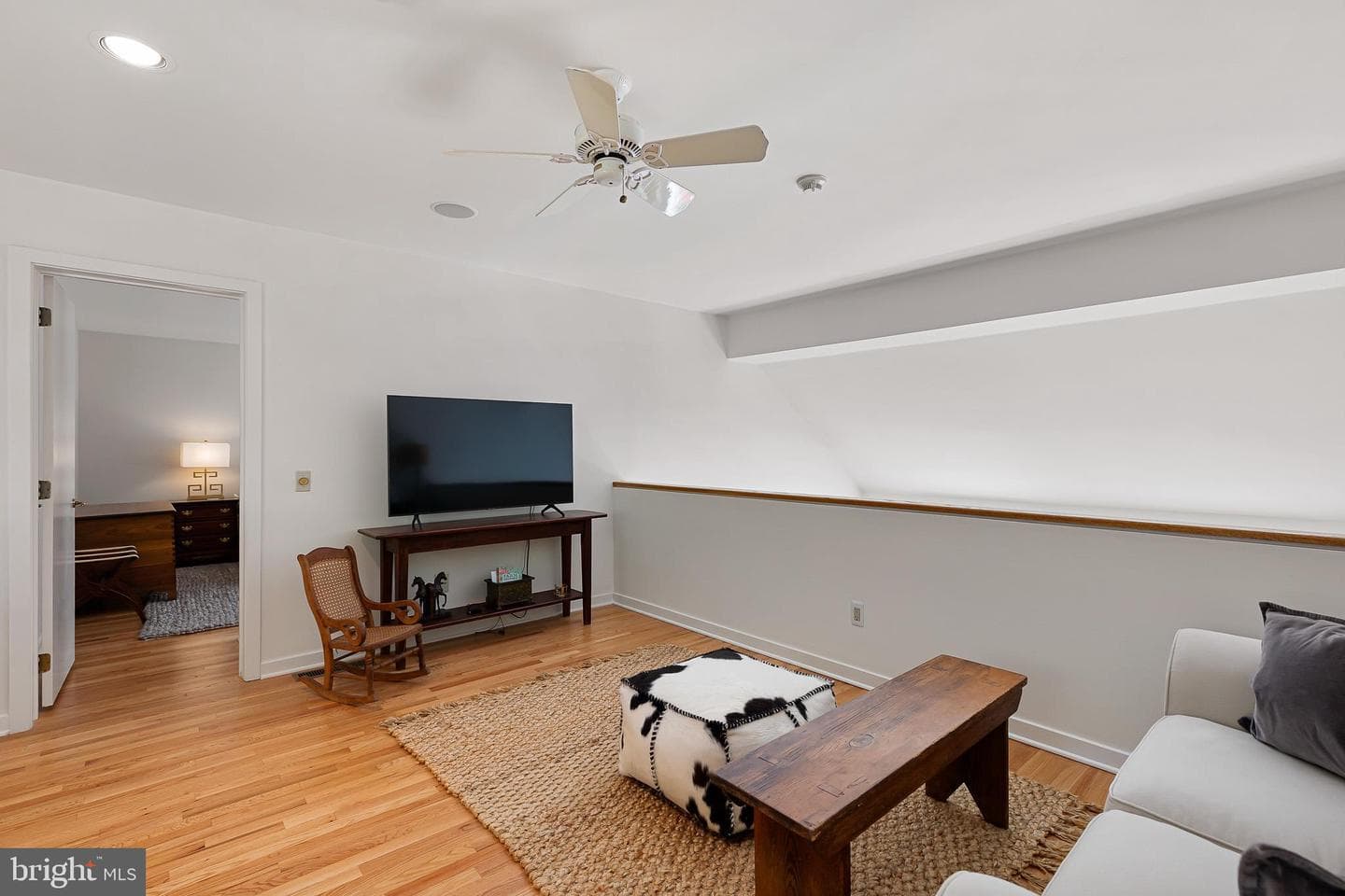 15 Orchard View photo 21