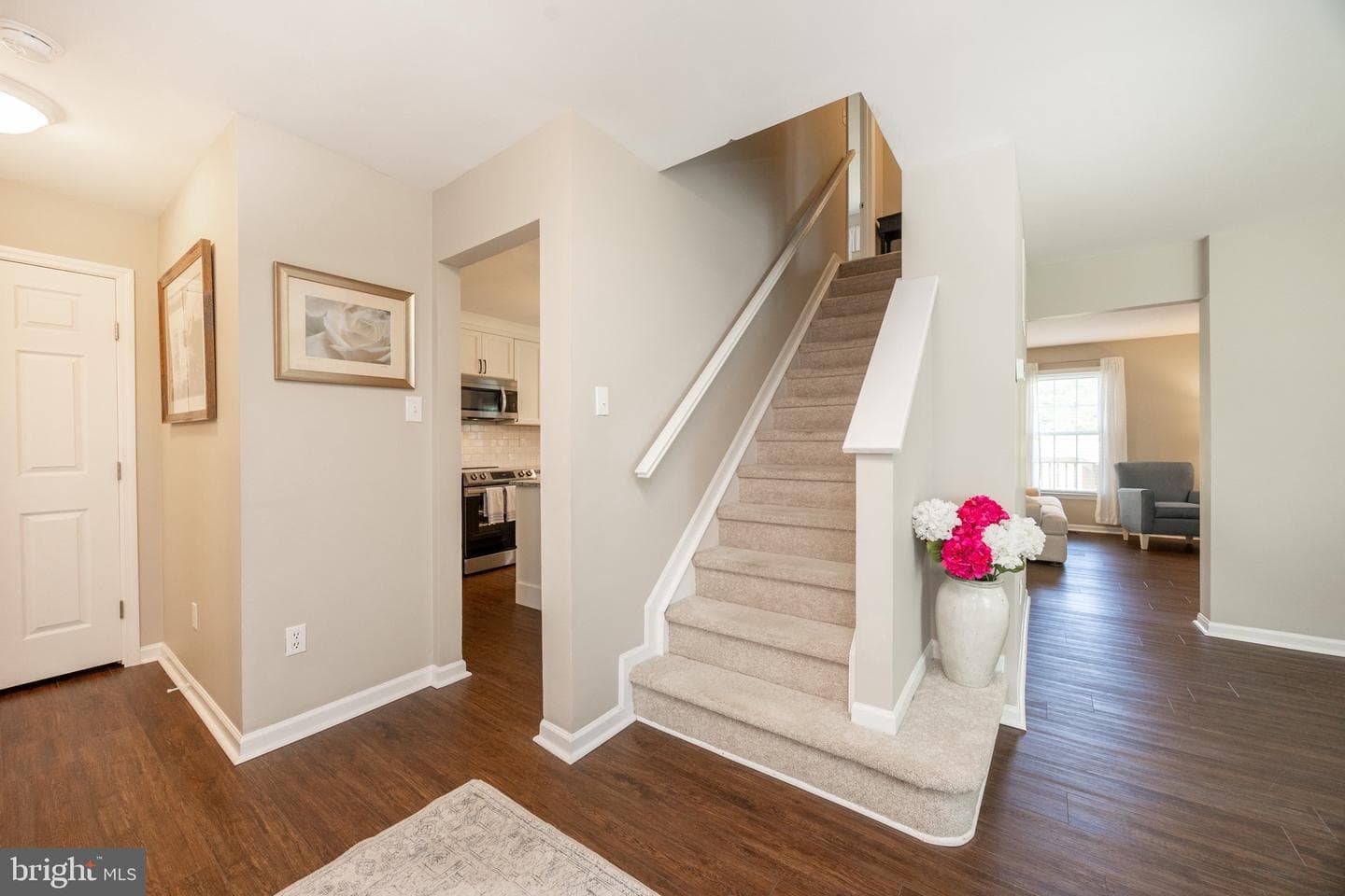 603 Inverness Court photo 5