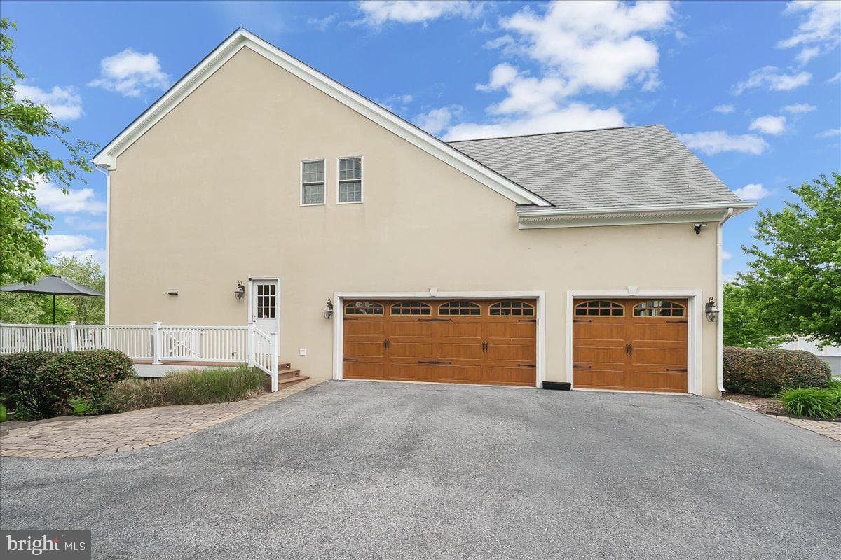 134 Portmarnock Drive photo 55