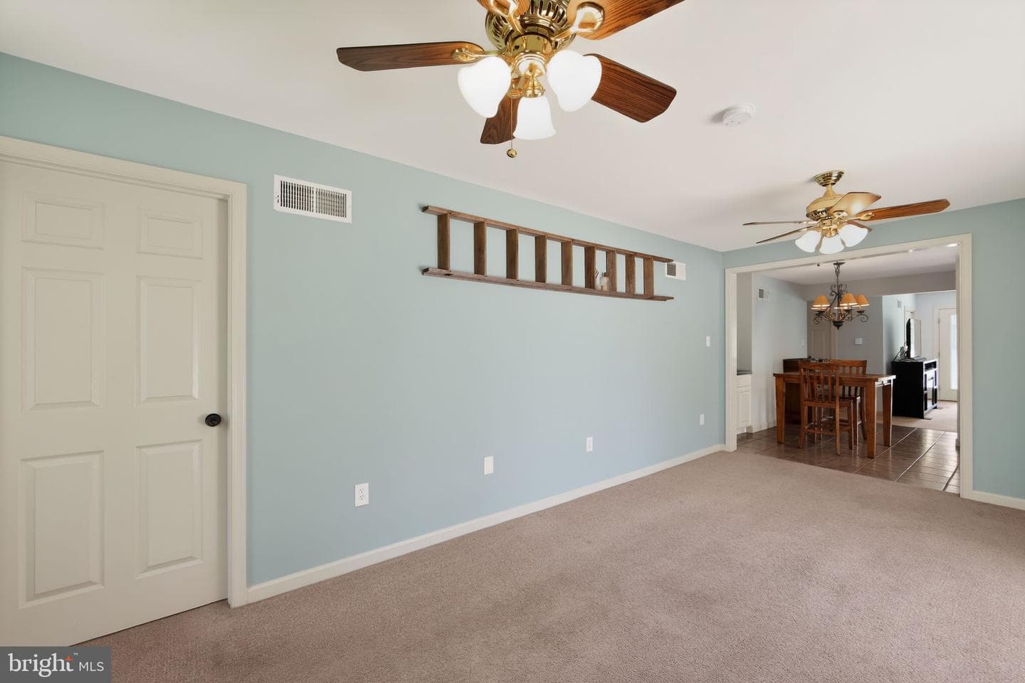 215 N Limestone Road photo 12