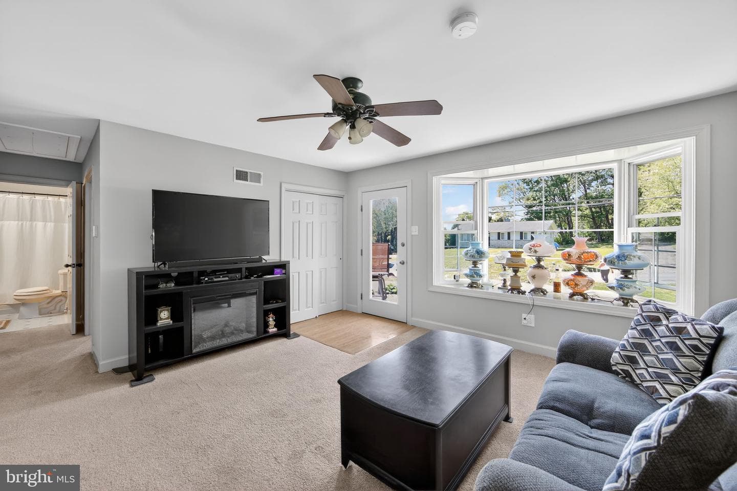 215 N Limestone Road photo 15
