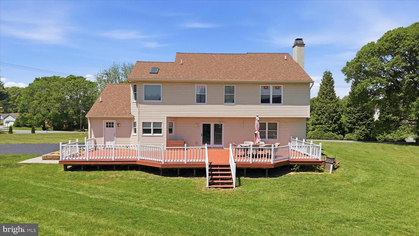 75 Auburn Road photo 4