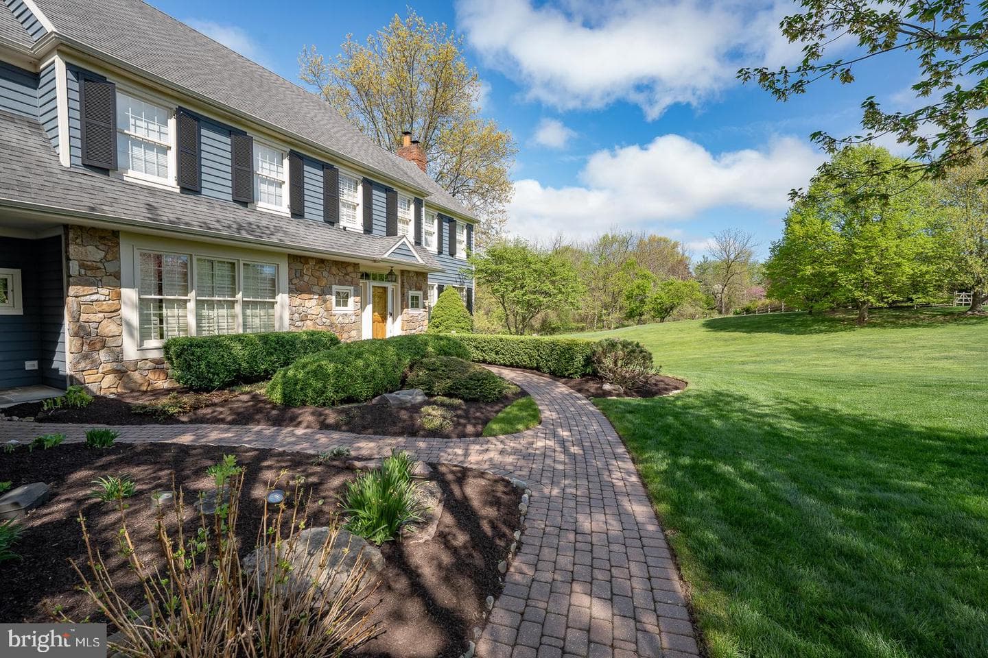 30 Spring Hill Lane photo 10