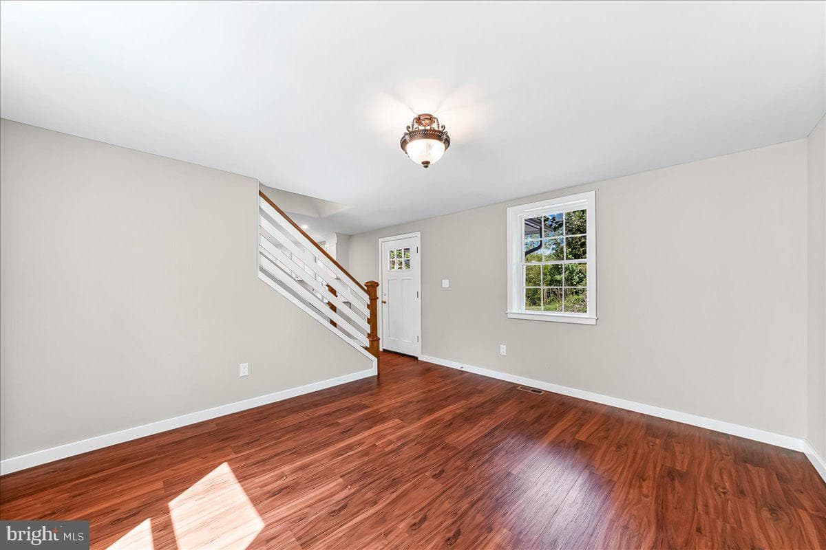 1861 Lenape Road photo 24