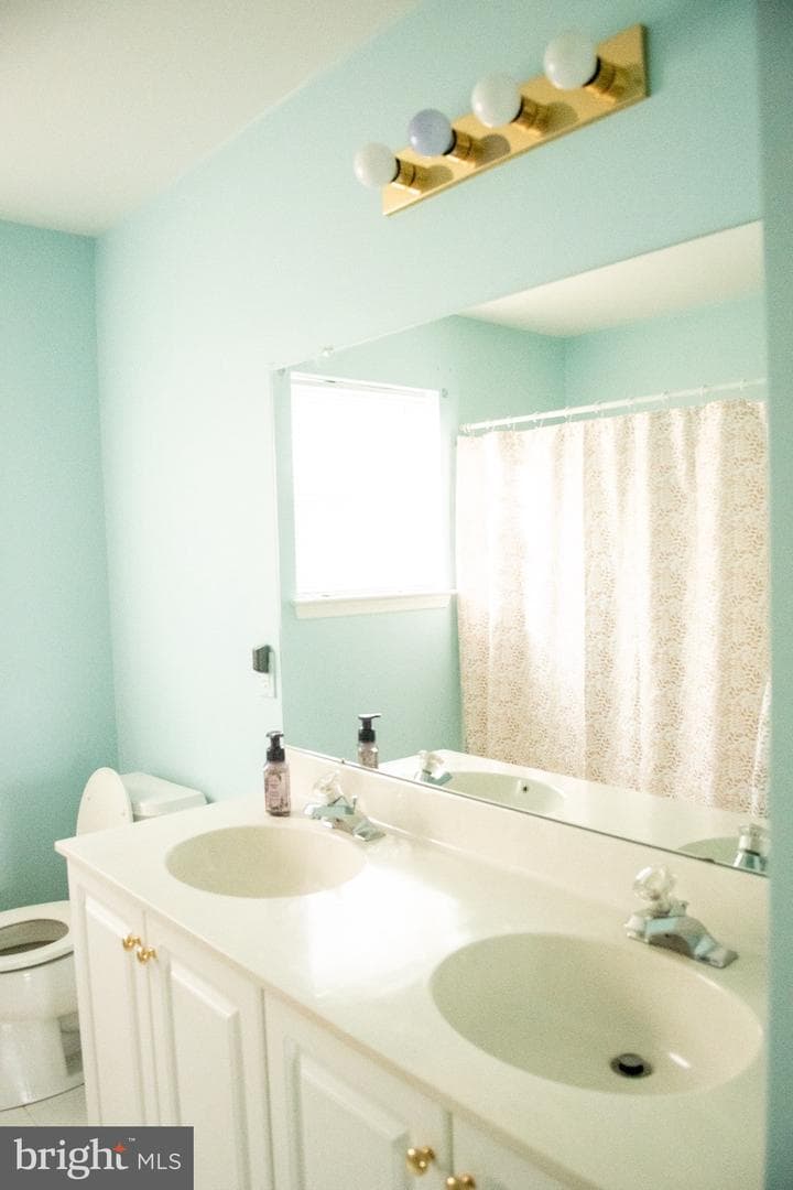 208 Belgian Drive photo 24