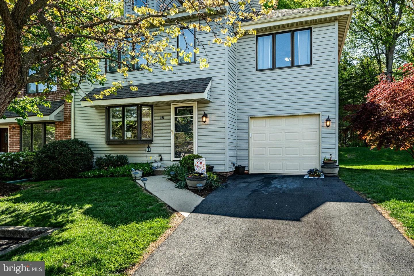 18 Foster Lane