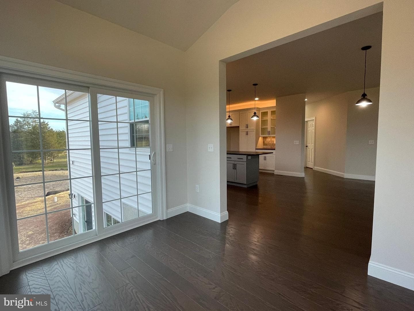 73 Ruth Ave photo 51