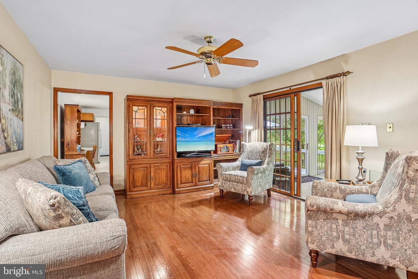 829 Nathan Hale Drive photo 9