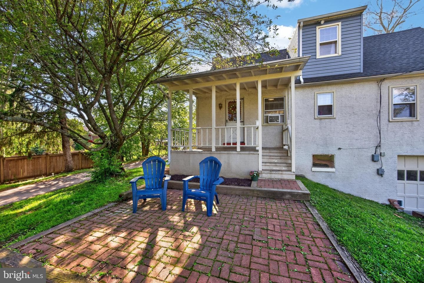 507 Saint Johns Circle photo 6