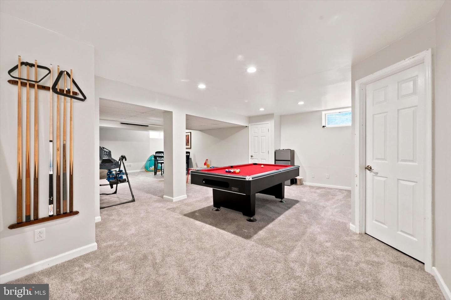 103 Raintree Lane photo 40