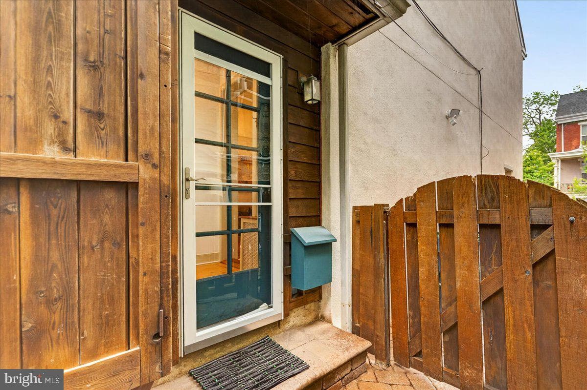 220 Church Street photo 7