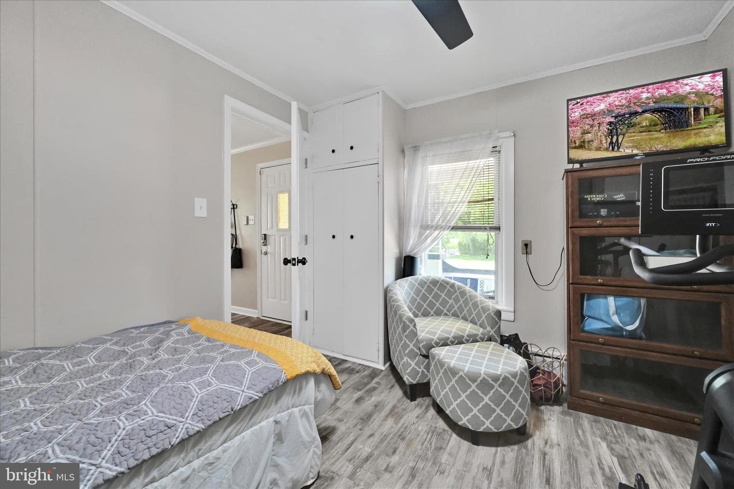 705 Charles Street photo 18