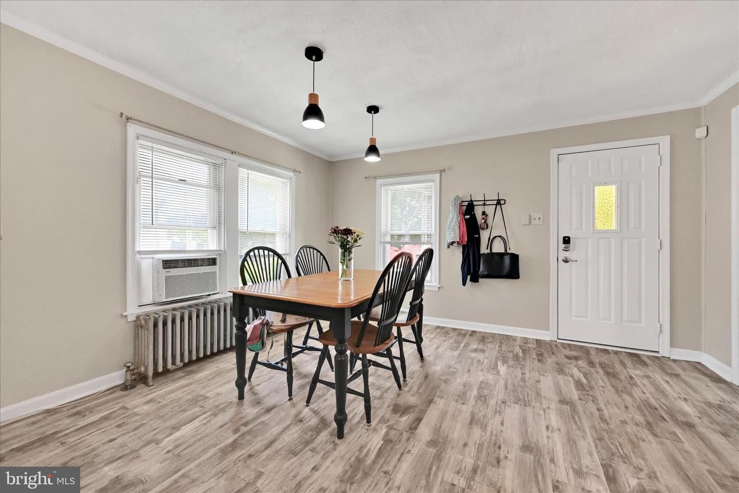 705 Charles Street photo 8