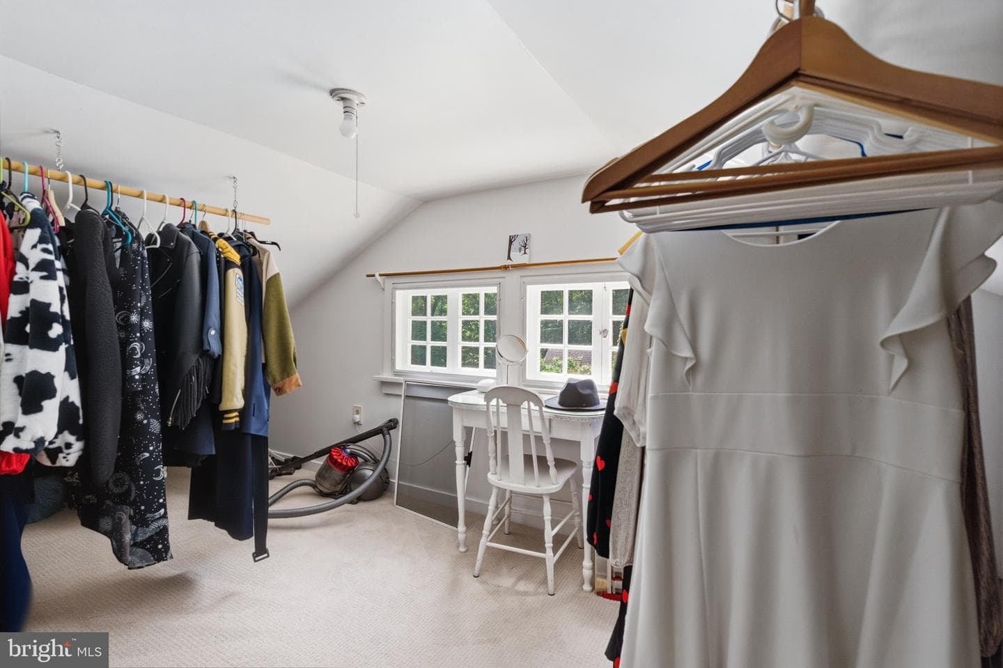 314 Oakbourne Road photo 47