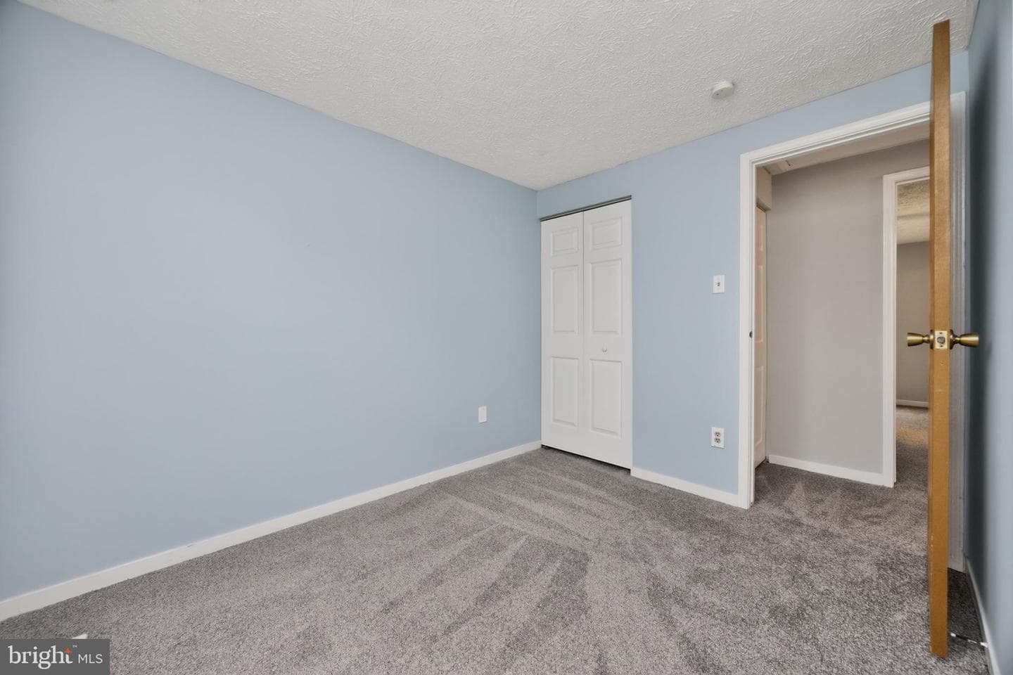 348 Barclay Street photo 21