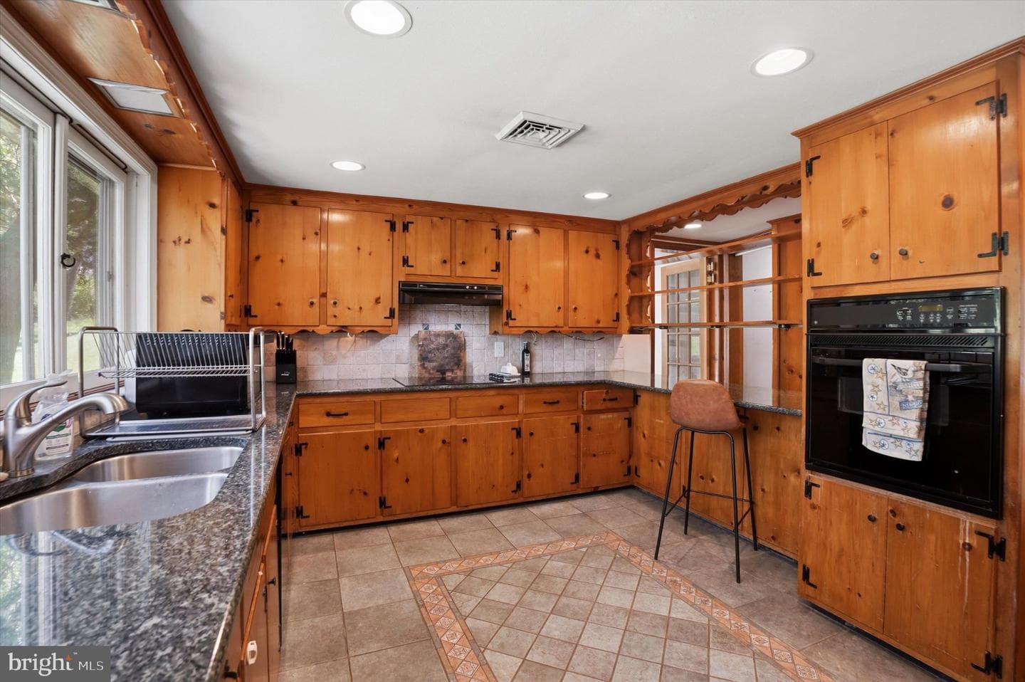 120 Farm Road photo 9