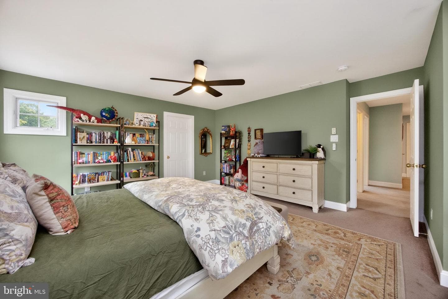 1198 Avonlea Circle photo 37