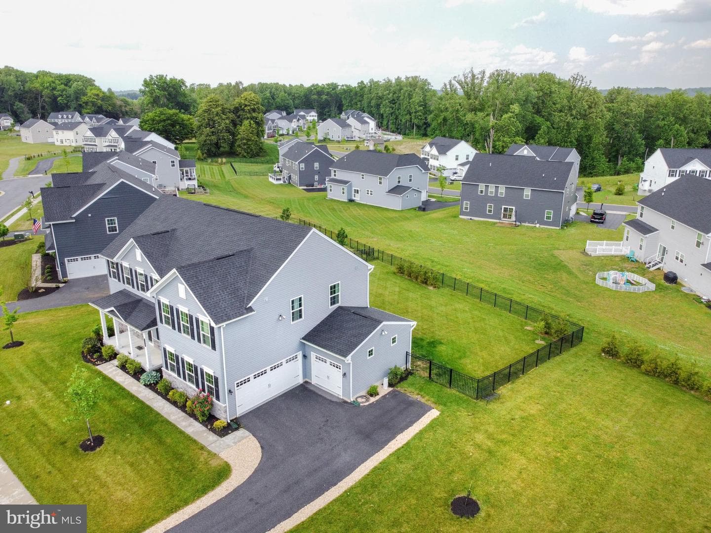106 Cardinal Court photo 42
