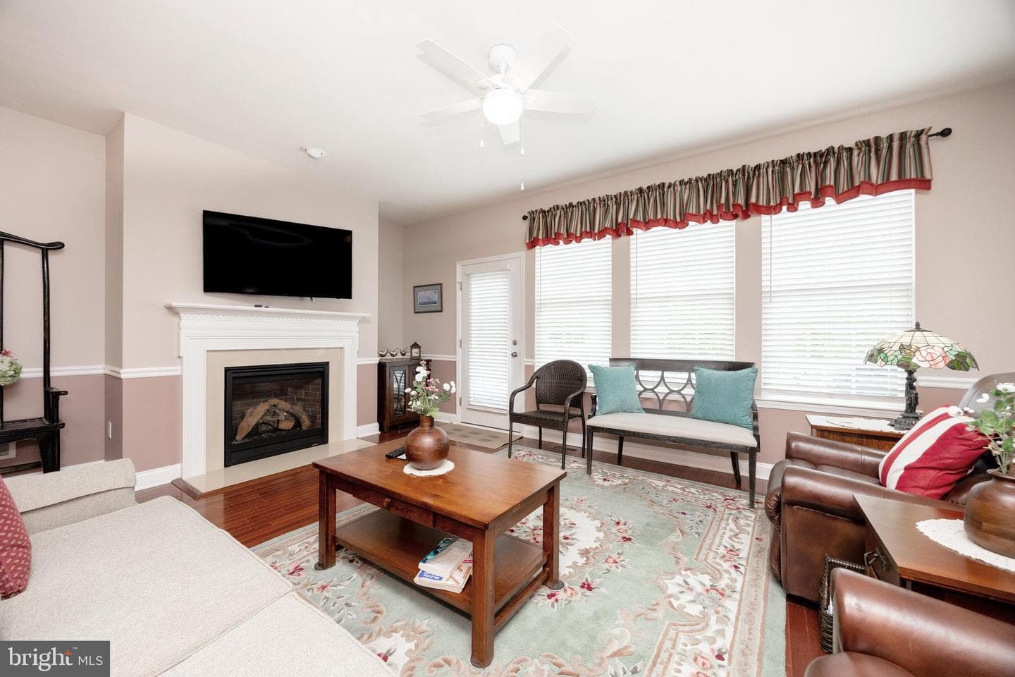 200 Gaston Lane photo 10