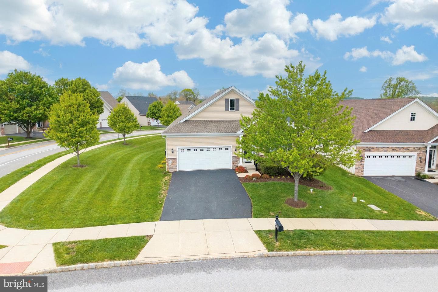 200 Gaston Lane photo 25