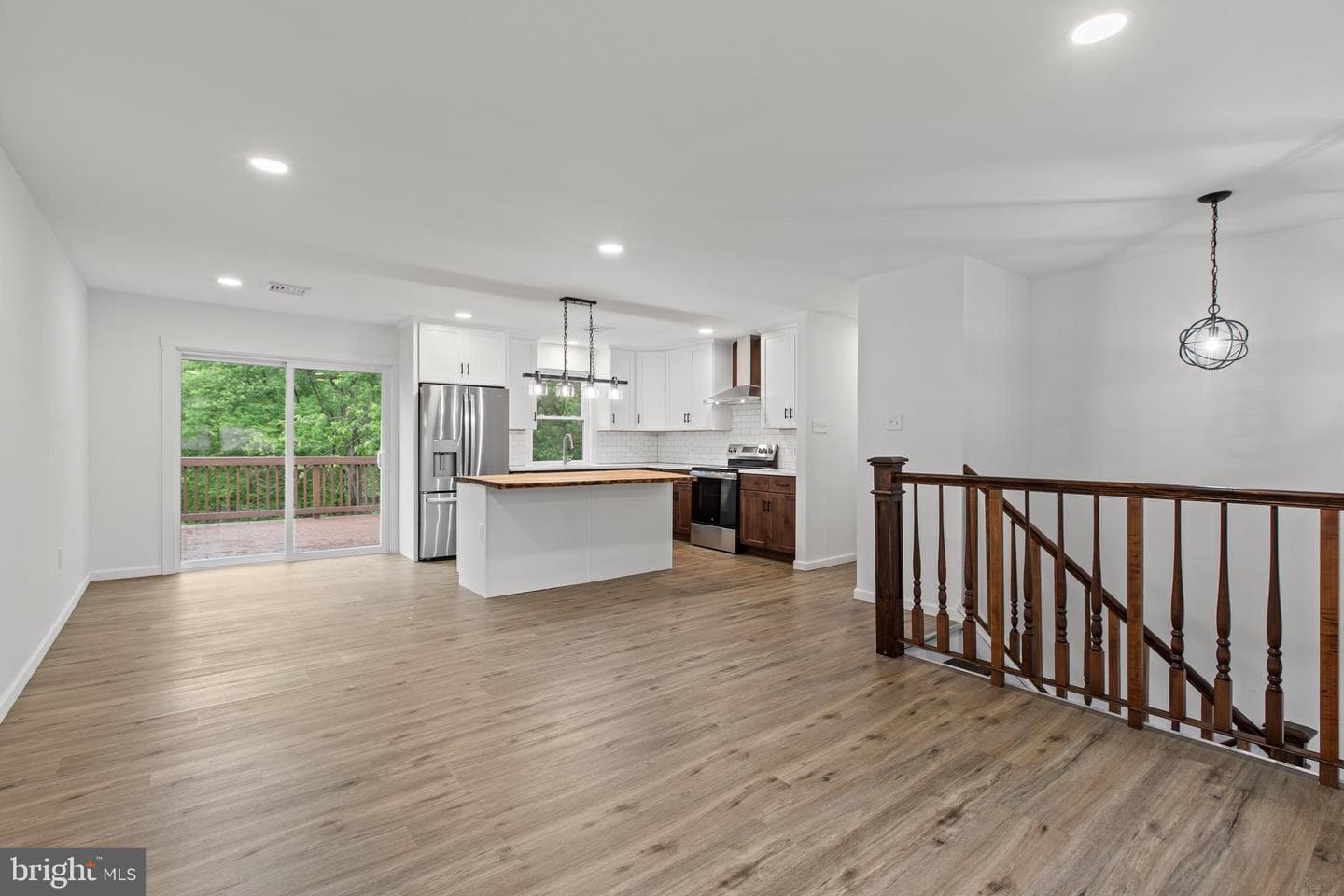 11 Prince Edwards Drive photo 12
