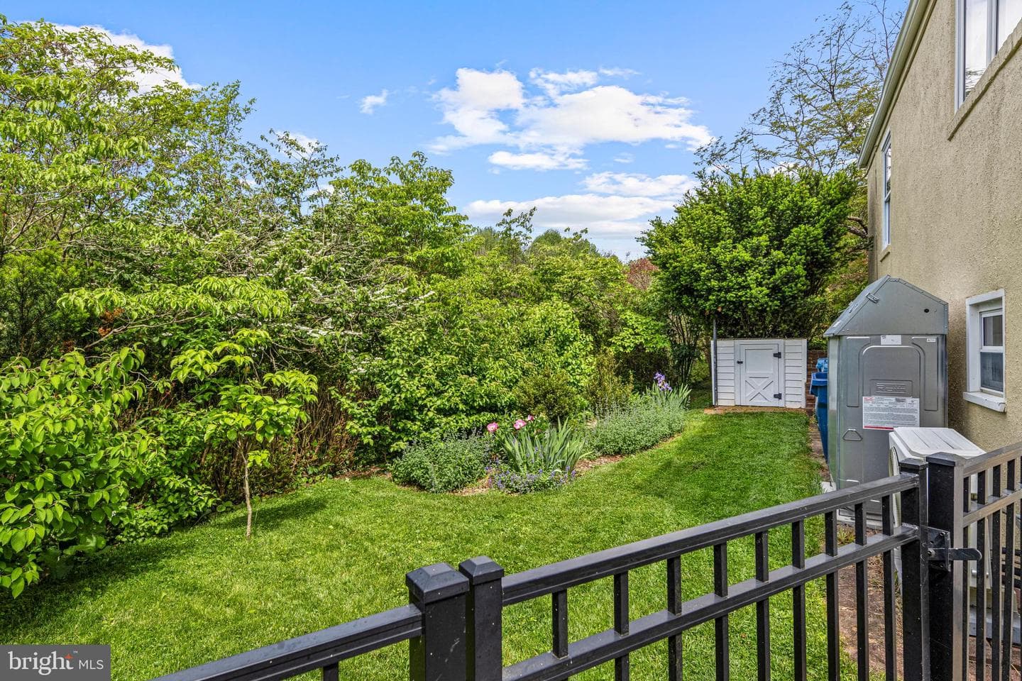 822 Creek Road photo 49