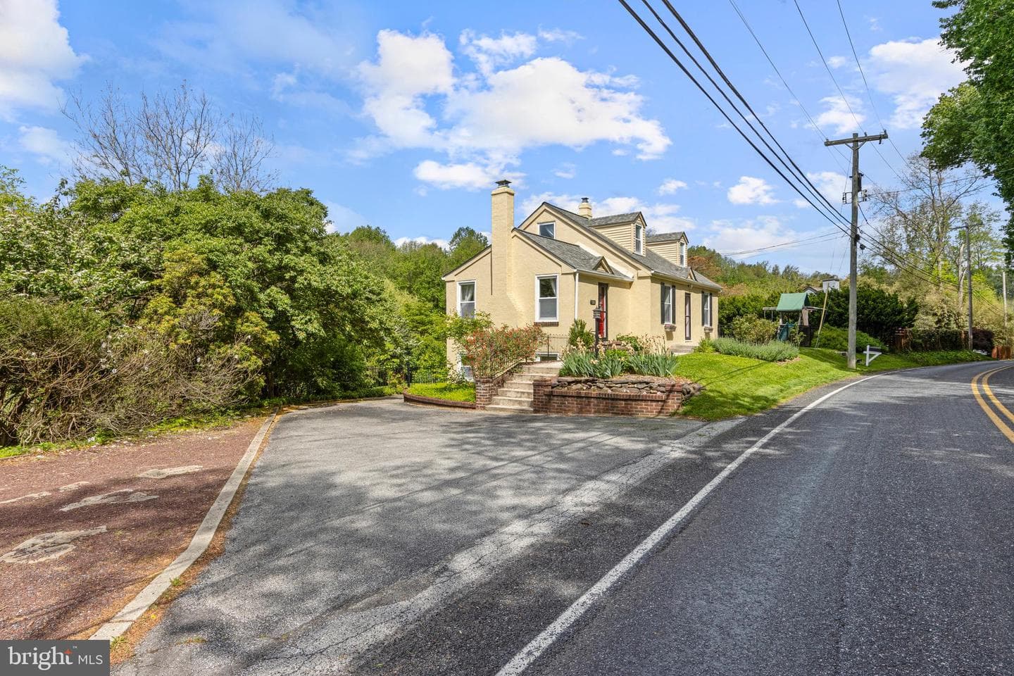 822 Creek Road photo 6