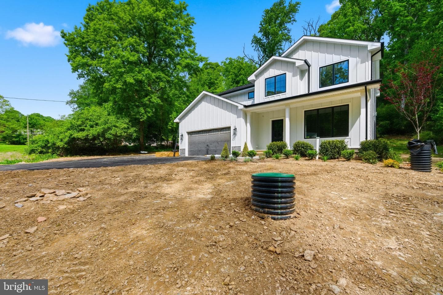 77 Spring Road photo 9