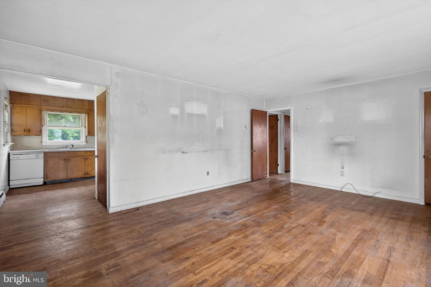 135 Pikeland Avenue photo 10
