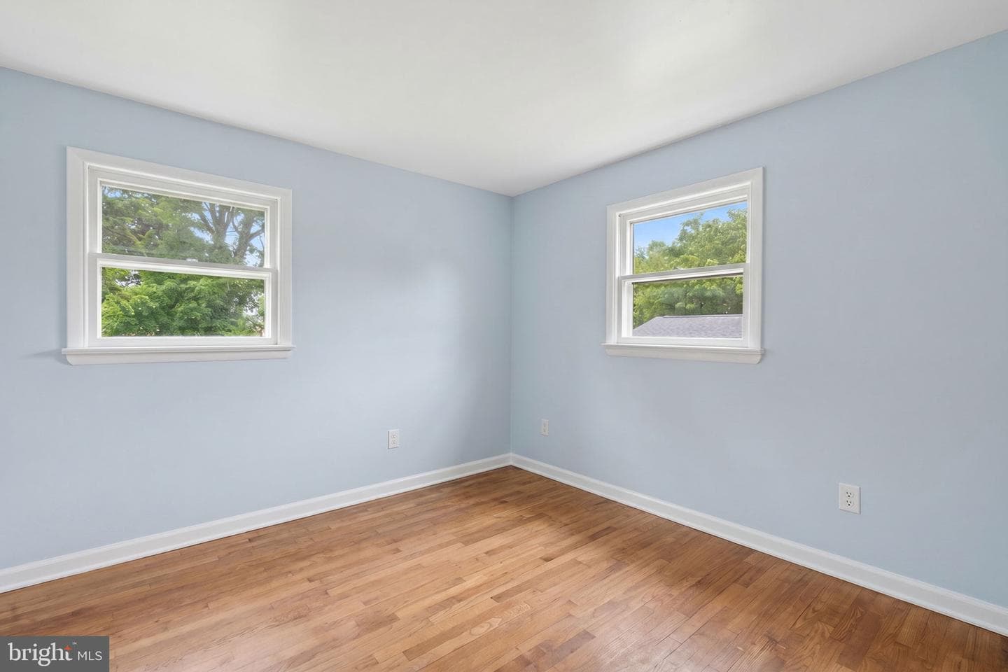 135 Pikeland Avenue photo 23