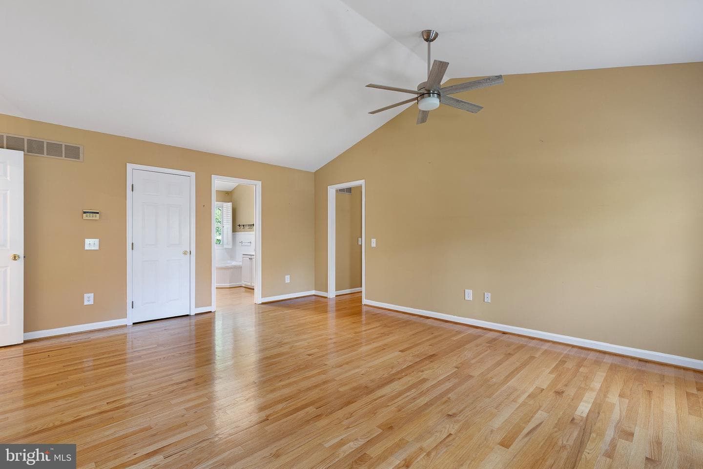 434 Buttonwood Road photo 18