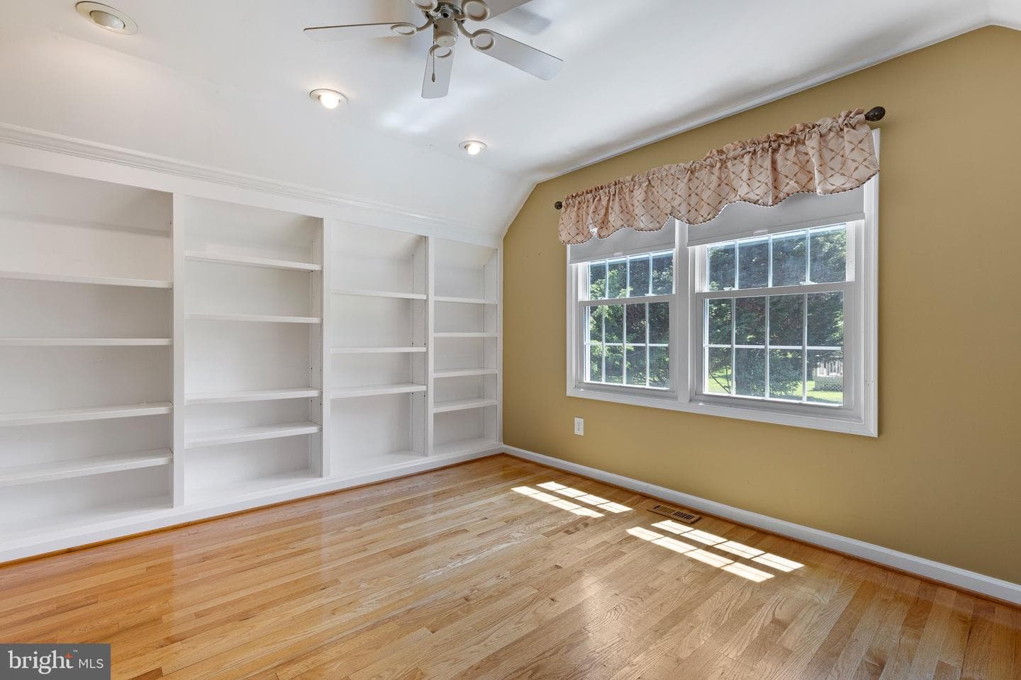 434 Buttonwood Road photo 21