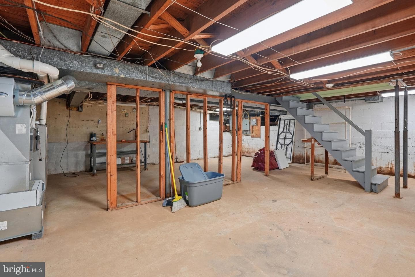 1078 Kerwood Road photo 52