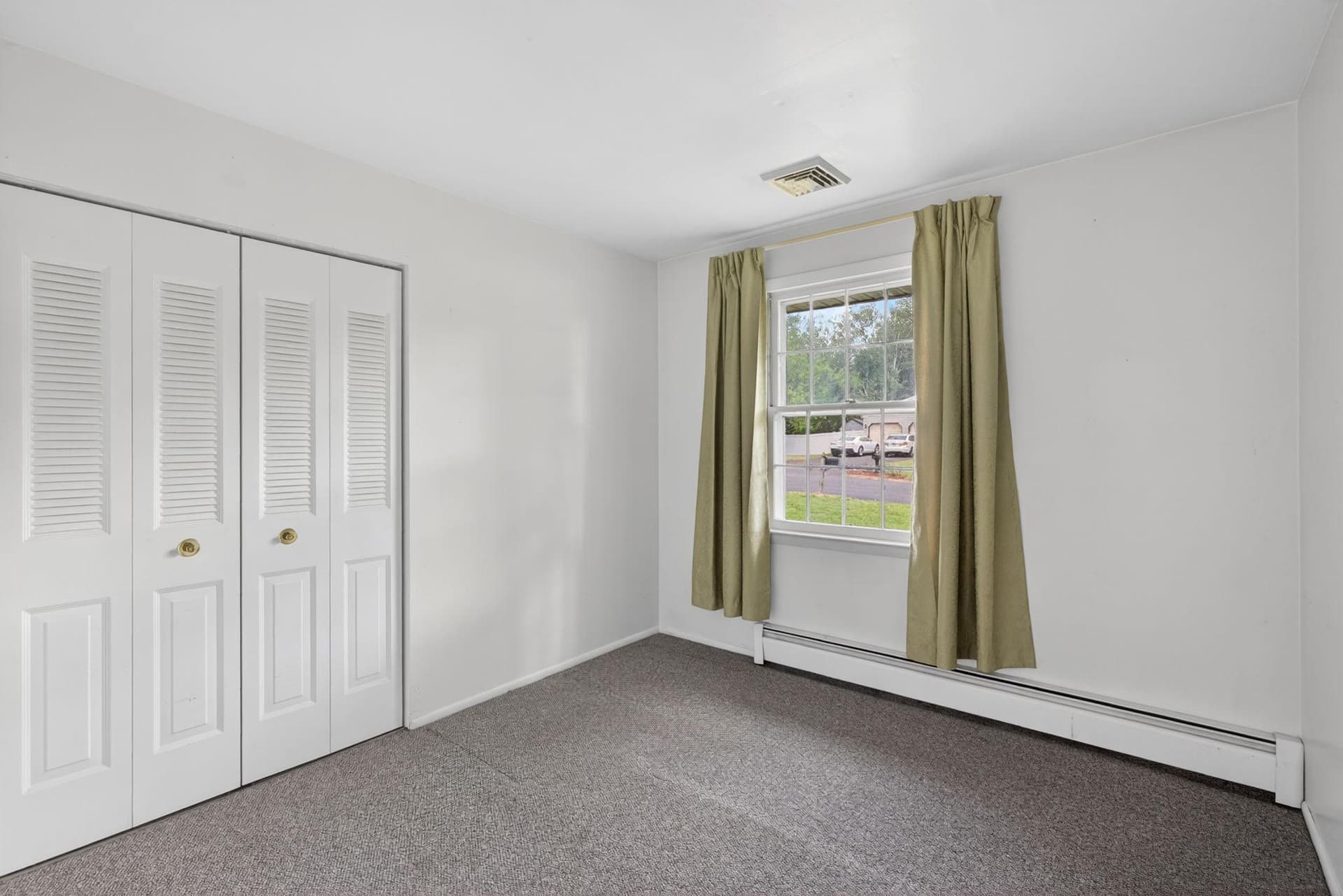 1155 Grandview Circle photo 16